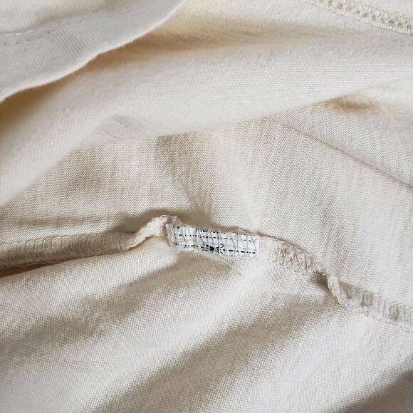 Forever 21 Womens Graphic T Shirt Tee Top Medium Ivory Keep Away Short Sleeve - Picture 7 of 7